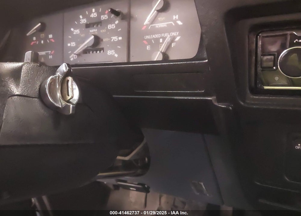 1989 FORD RANGER VIN: 1FTCR10A8KUB16527