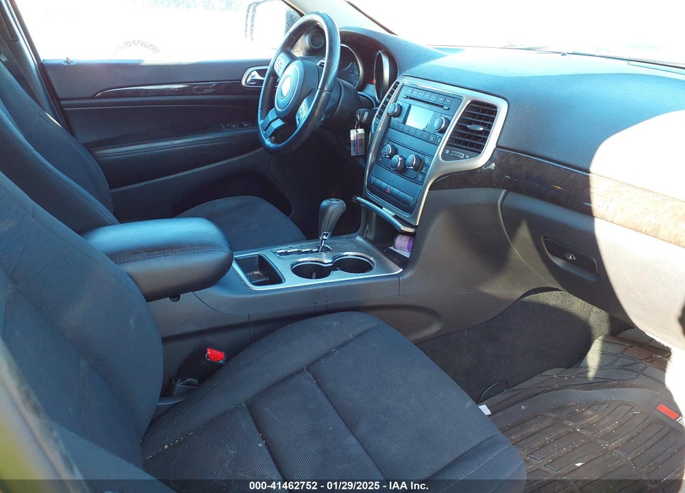 2013 JEEP GRAND CHEROKEE VIN: 1C4RJFAGXDC586066