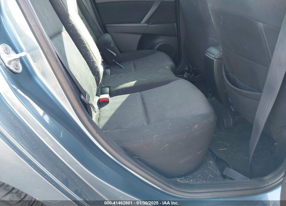 2010 MAZDA 3 I TOURING VIN: JM1BL1SG2A1127263