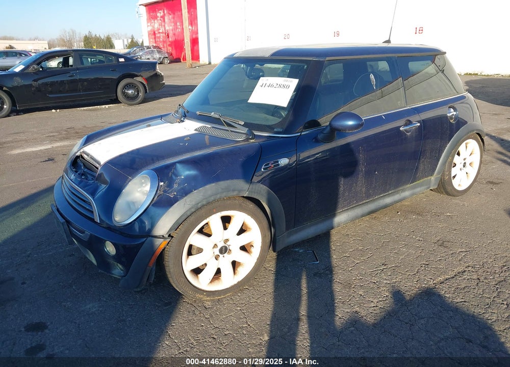 2006 MINI COOPER S VIN: WMWRE33516TN27079
