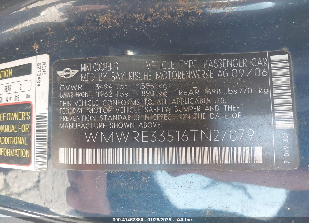 2006 MINI COOPER S VIN: WMWRE33516TN27079