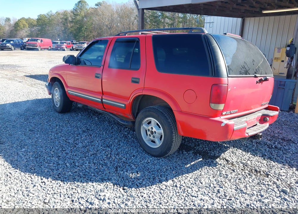 2000 CHEVROLET BLAZER LS VIN: 1GNDT13W9Y2253081