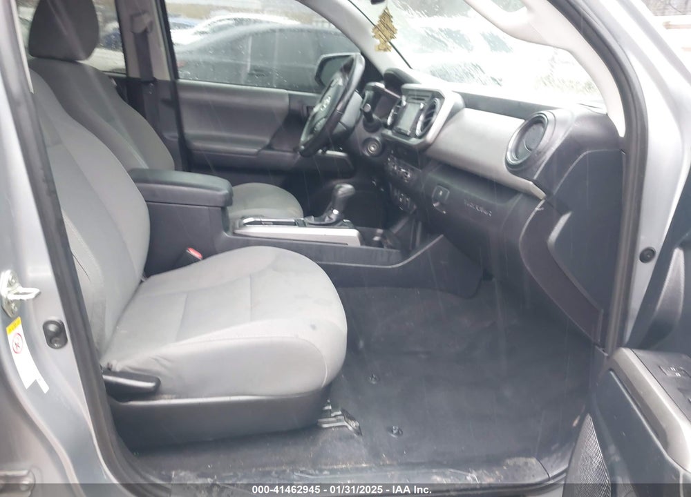 2018 TOYOTA TACOMA VIN: 3TMCZ5AN4JM148581