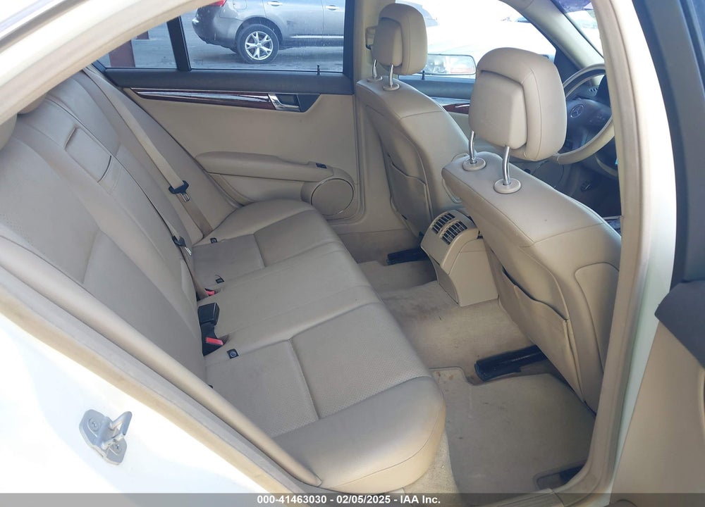 2010 MERCEDES-BENZ C 300 VIN: WDDGF8BB1AR125103