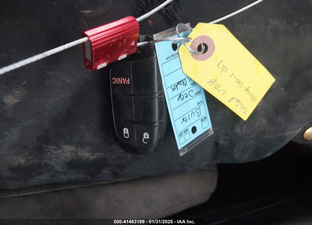 2014 JEEP GRAND CHEROKEE LAREDO VIN: 1C4RJFAG2EC220216