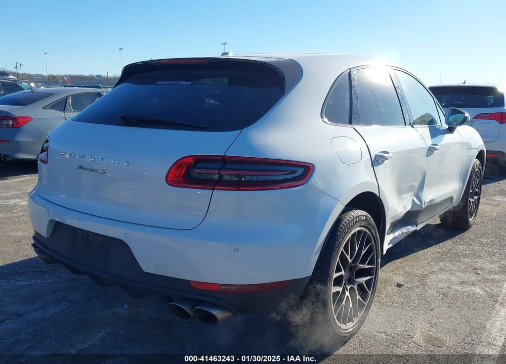 2016 PORSCHE MACAN S VIN: WP1AB2A54GLB48289