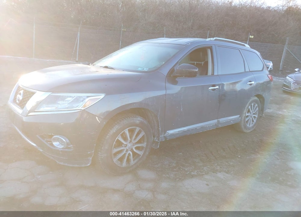 2013 NISSAN PATHFINDER SL VIN: 5N1AR2MM7DC681759