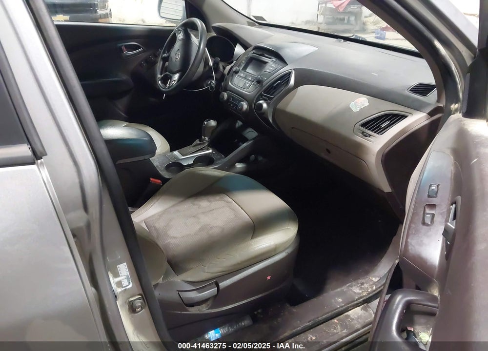 2015 HYUNDAI TUCSON GLS VIN: KM8JTCAF3FU108528