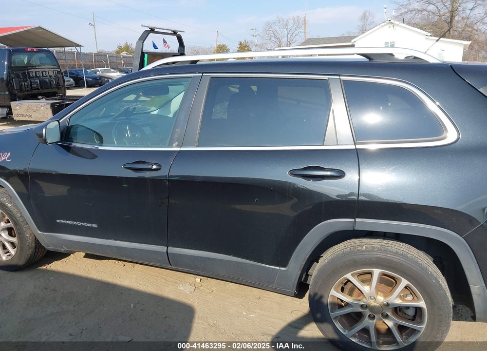 2014 JEEP CHEROKEE LATITUDE VIN: 1C4PJMCB4EW162489