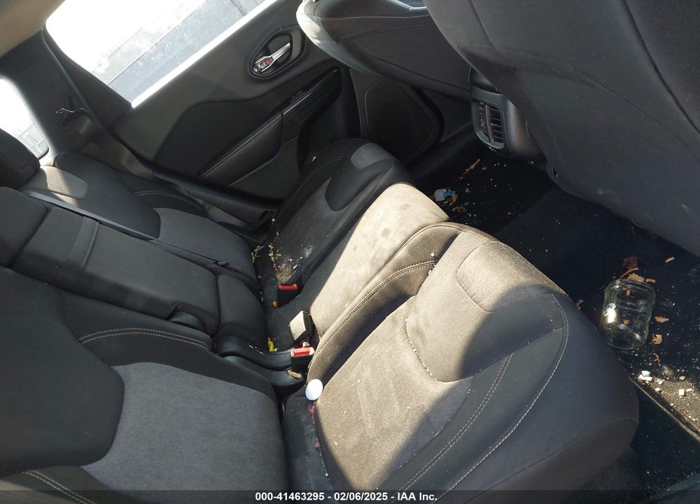2014 JEEP CHEROKEE LATITUDE VIN: 1C4PJMCB4EW162489