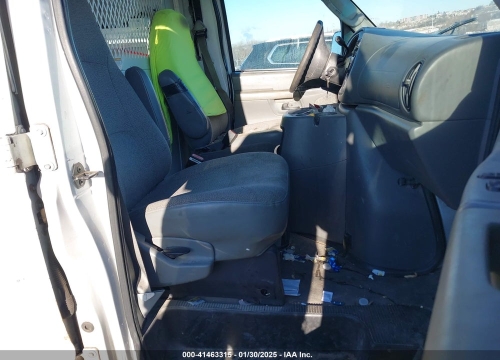 2004 FORD E-250 COMMERCIAL/RECREATIONAL VIN: 1FTNE24W94HB38192