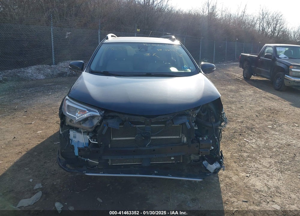2017 TOYOTA RAV4 HYBRID LIMITED VIN: JTMDJREV5HD106553