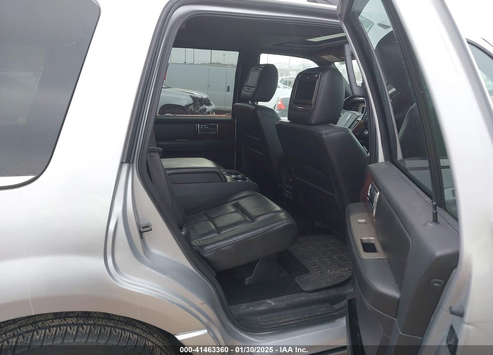 2012 LINCOLN NAVIGATOR VIN: 5LMJJ2J54CEL06464
