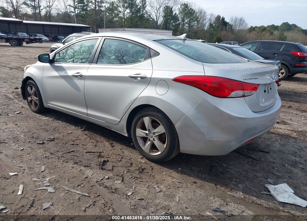 2011 HYUNDAI ELANTRA VIN: KMHDH4AE6BU119755