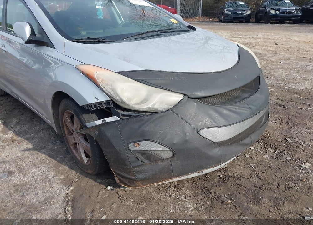 2011 HYUNDAI ELANTRA VIN: KMHDH4AE6BU119755