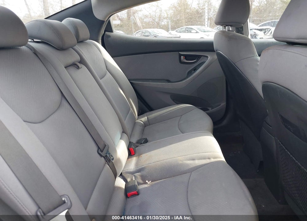 2011 HYUNDAI ELANTRA VIN: KMHDH4AE6BU119755
