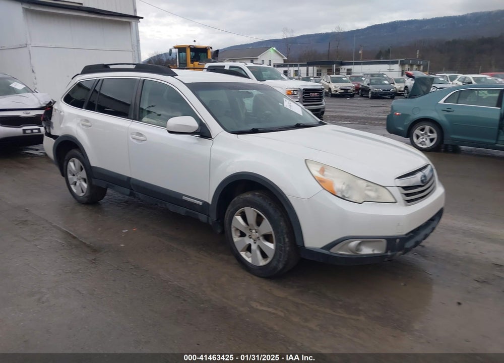 2011 SUBARU OUTBACK 2.5I PREMIUM VIN: 4S4BRBCC4B3441028