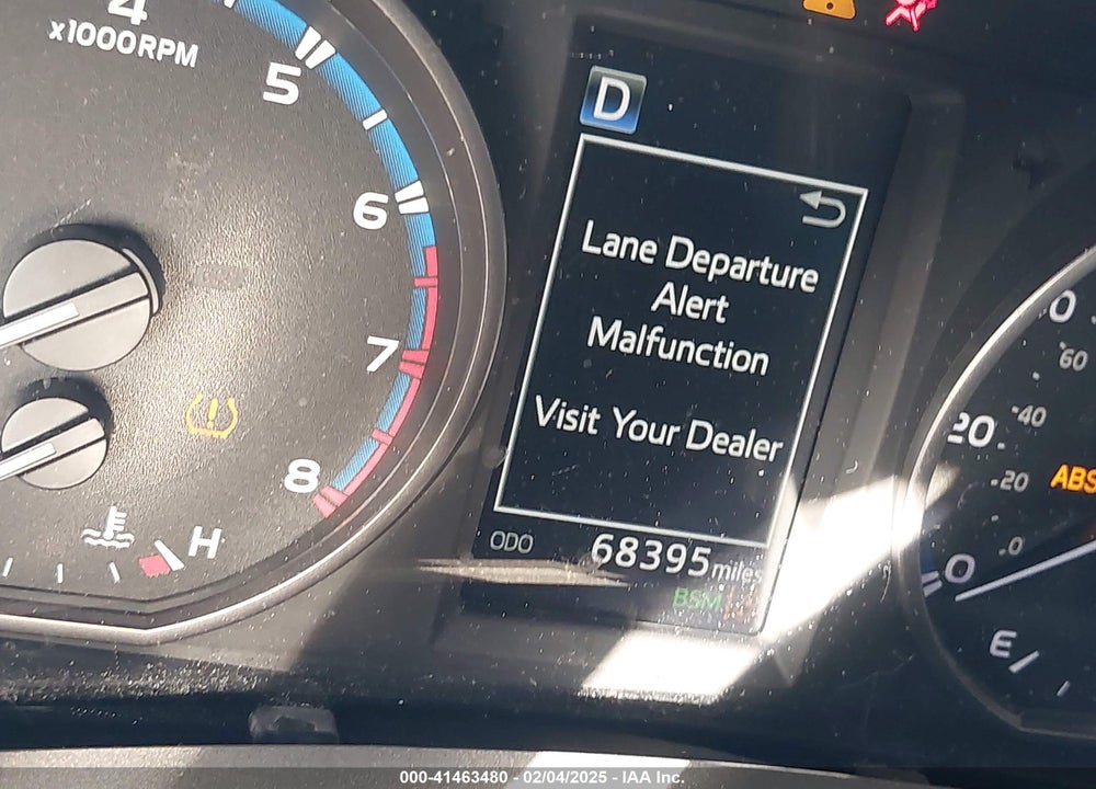 2018 TOYOTA RAV4 VIN: 2T3WFREV4JW498721