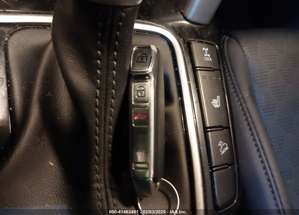 2023 KIA SELTOS VIN: KNDETCA20P7359400