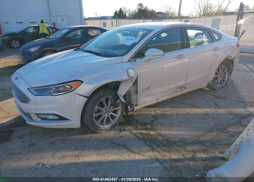 2017 FORD FUSION ENERGI SE LUXURY VIN: 3FA6P0PU5HR153750