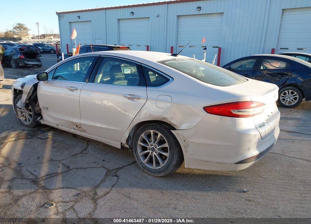 2017 FORD FUSION ENERGI SE LUXURY VIN: 3FA6P0PU5HR153750