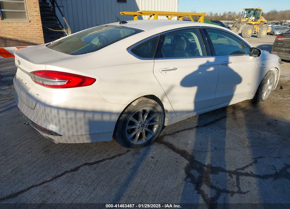 2017 FORD FUSION ENERGI SE LUXURY VIN: 3FA6P0PU5HR153750