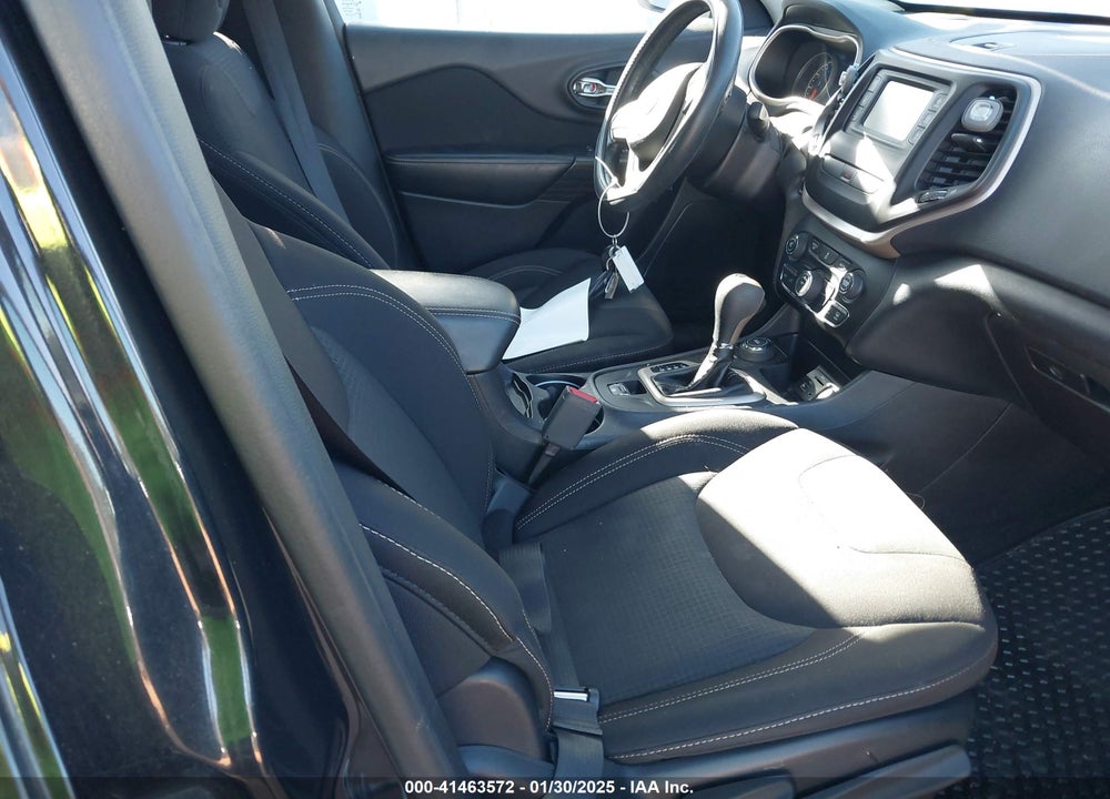 2016 JEEP CHEROKEE LATITUDE VIN: 1C4PJMCB1GW375810