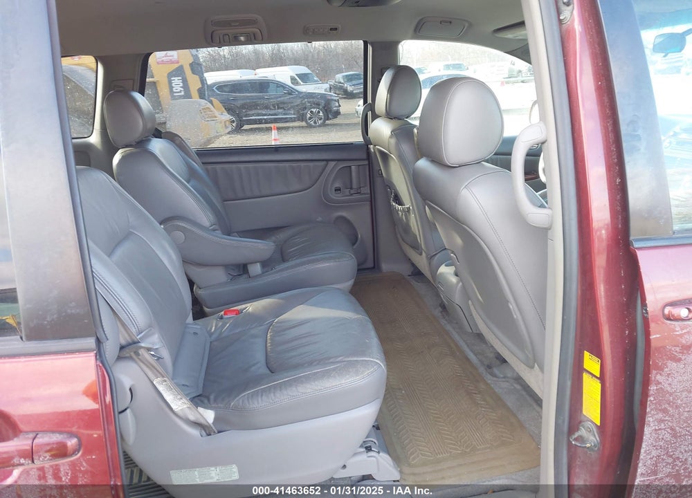 2005 TOYOTA SIENNA XLE VIN: 5TDZA22C75S345005