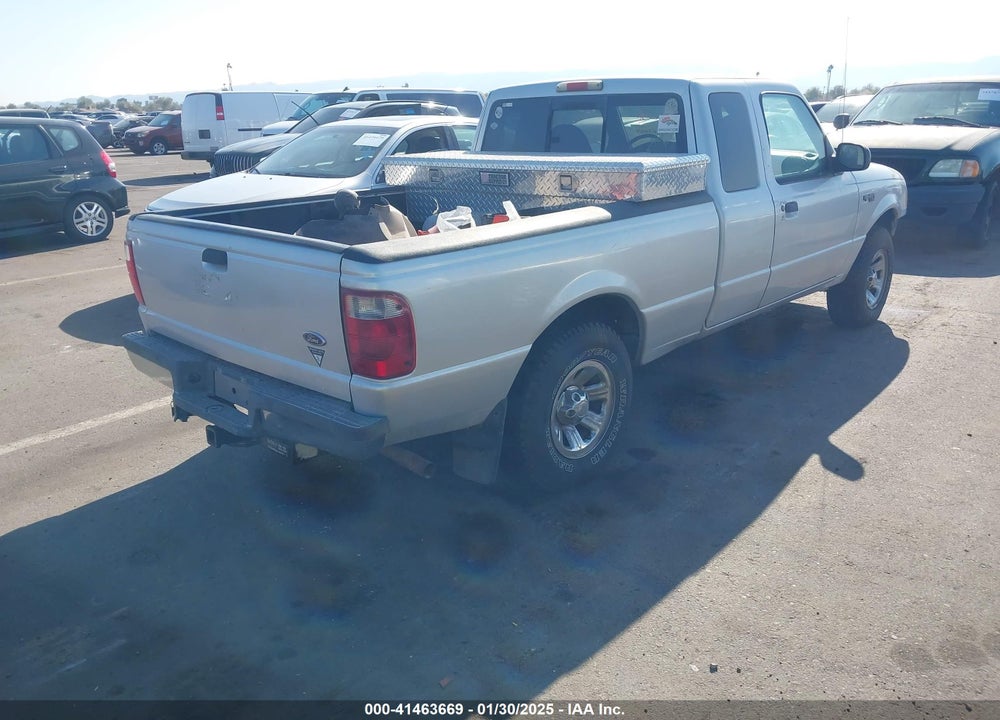 2002 RANGER FORD  XLT VIN: 1FTYR44E22PB05400