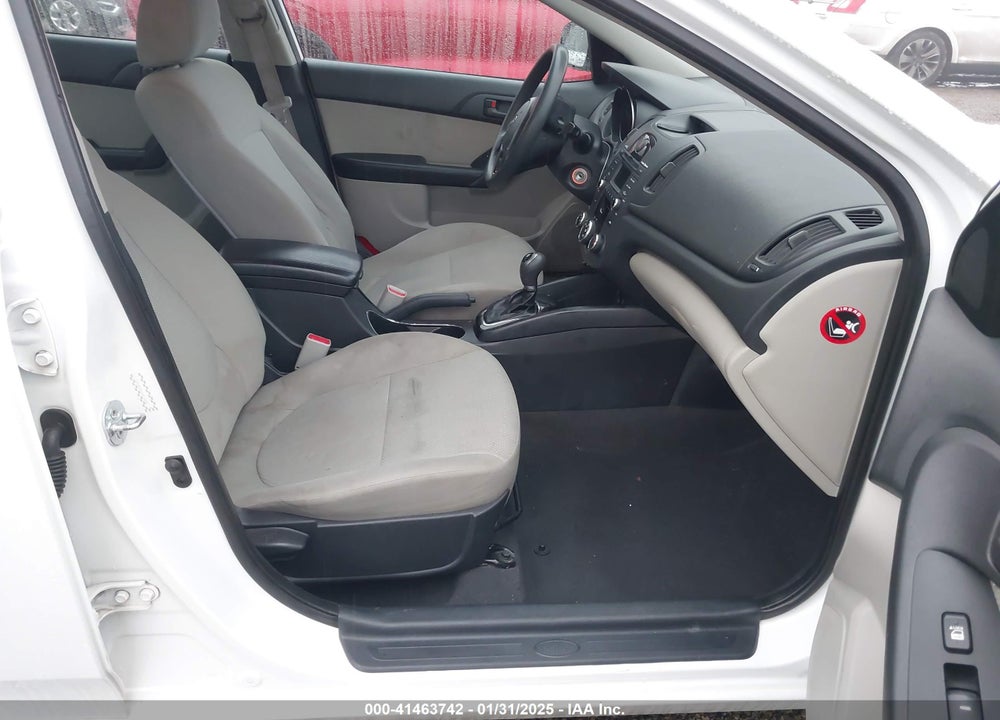 2011 KIA FORTE EX VIN: KNAFU4A28B5404317