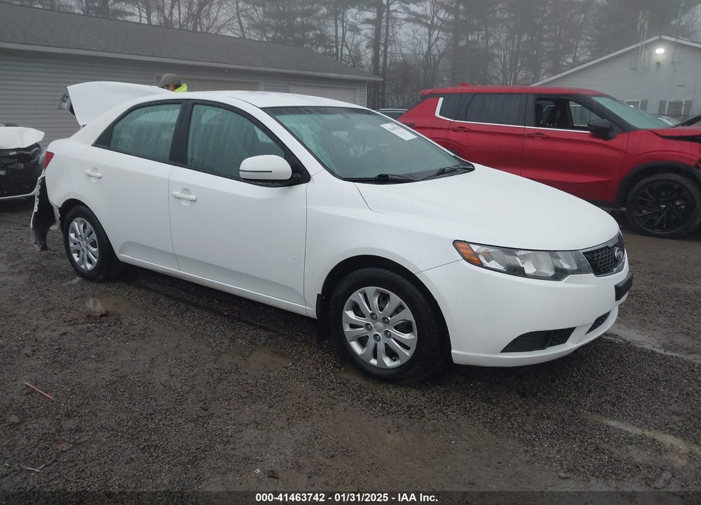 2011 KIA FORTE EX VIN: KNAFU4A28B5404317