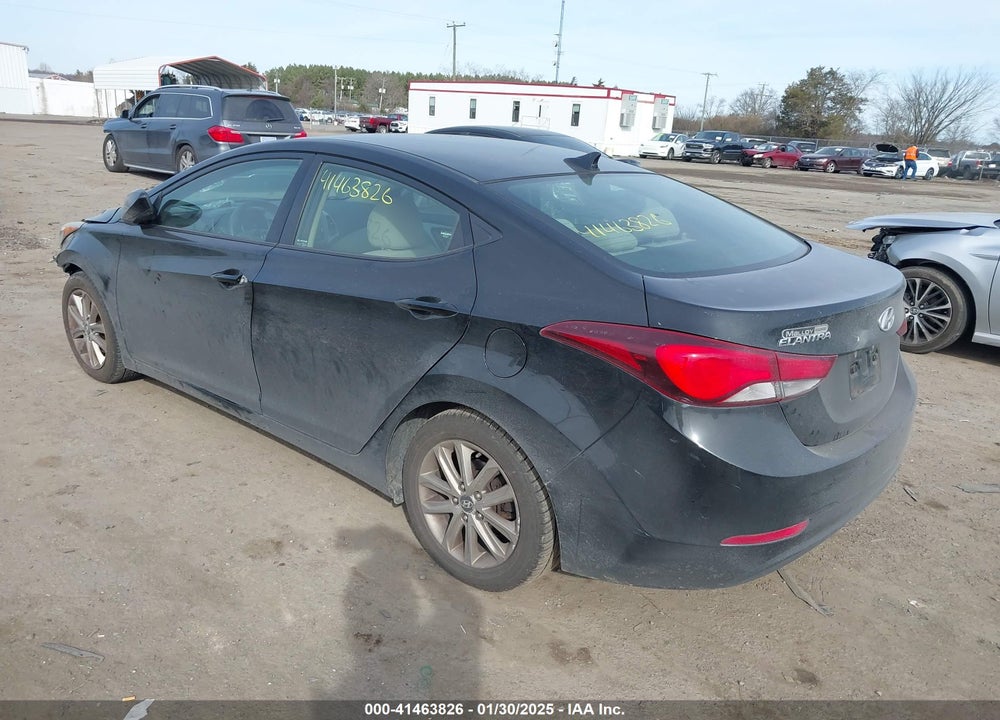 2014 HYUNDAI ELANTRA VIN: 5NPDH4AE9EH478469