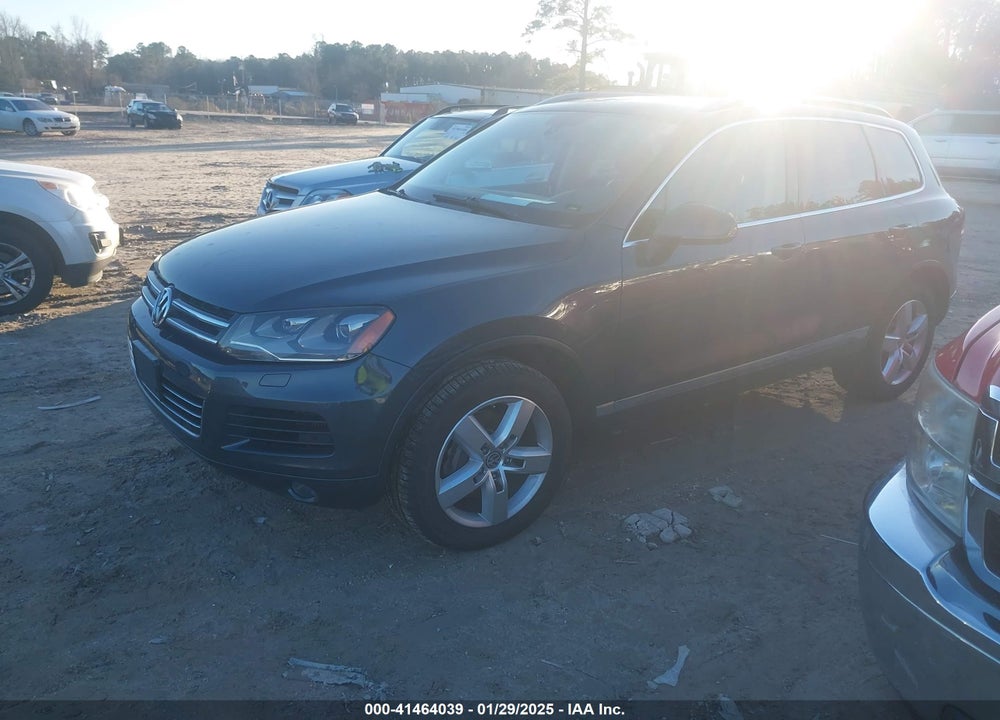 2012 VOLKSWAGEN TOUAREG LUX VIN: WVGFK9BP6CD001178