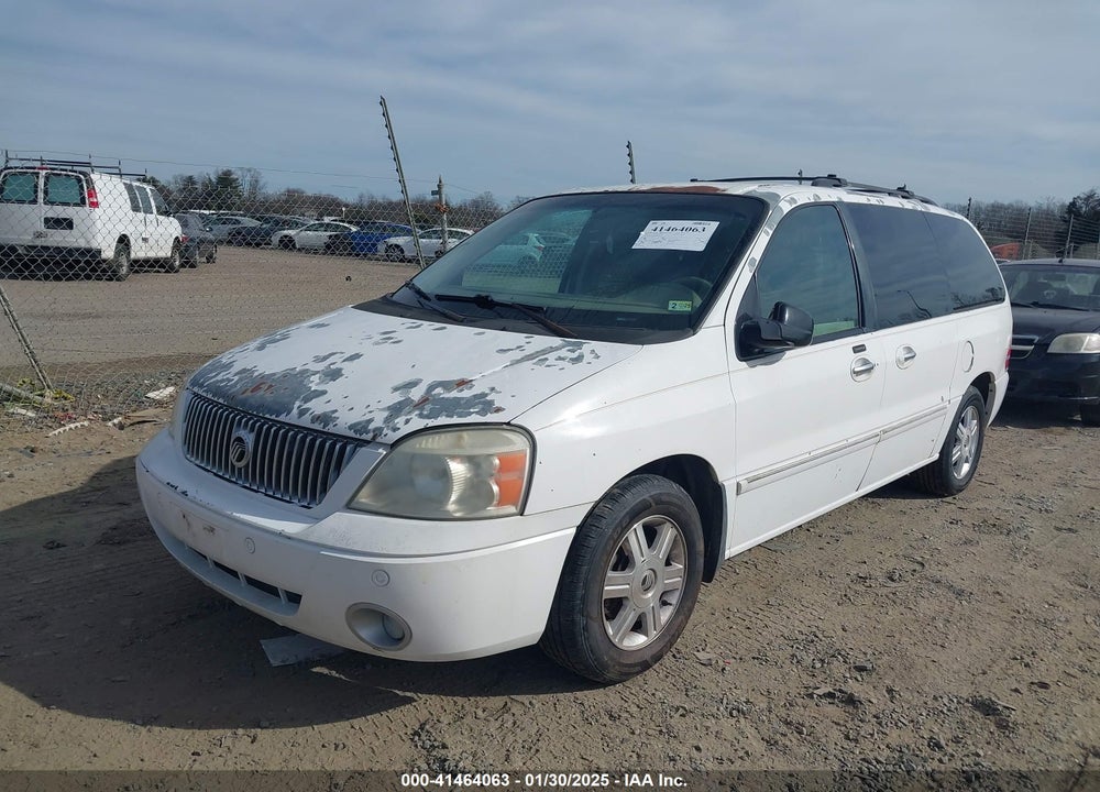 2005 MERCURY MONTEREY LUXURY VIN: 2MRDA22235BJ01321