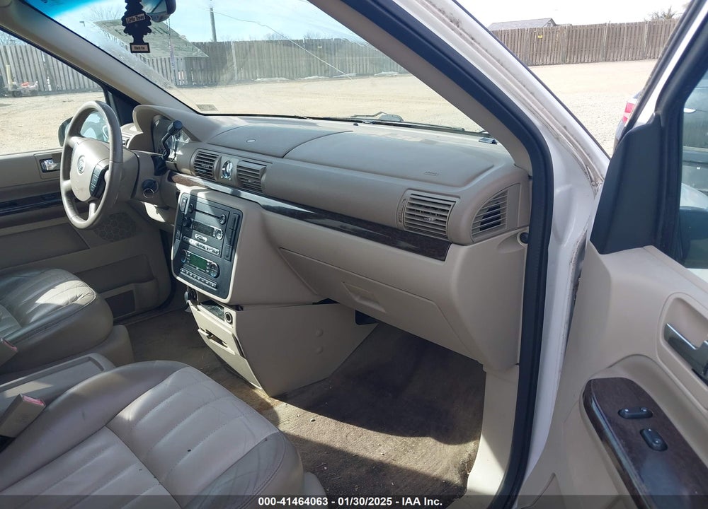 2005 MERCURY MONTEREY LUXURY VIN: 2MRDA22235BJ01321