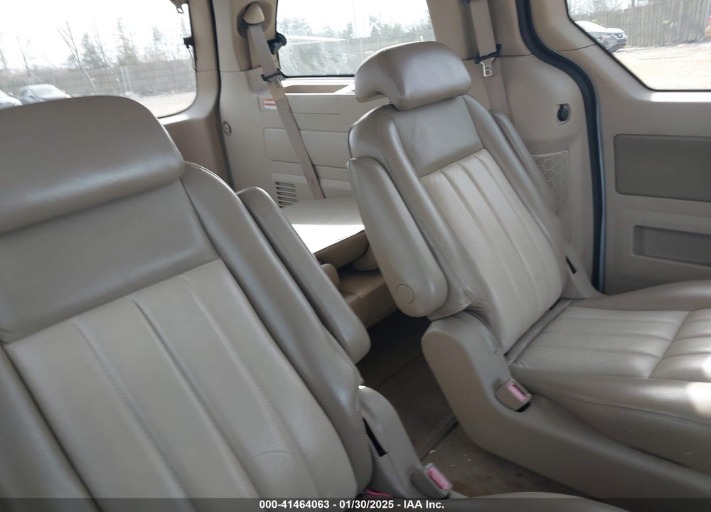 2005 MERCURY MONTEREY LUXURY VIN: 2MRDA22235BJ01321