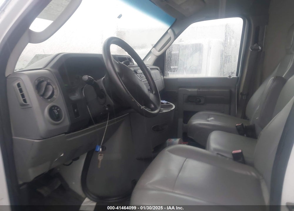 2009 FORD E-450 CUTAWAY VIN: 1FDXE45S39DA07964