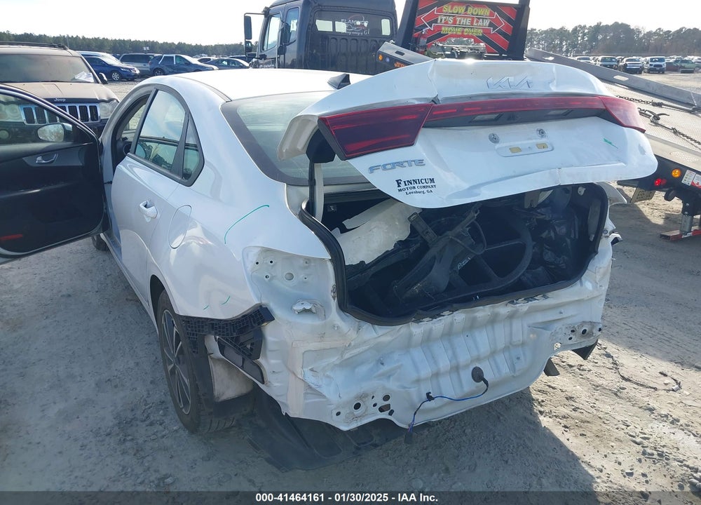 2023 KIA FORTE LXS VIN: 3KPF24AD4PE651436