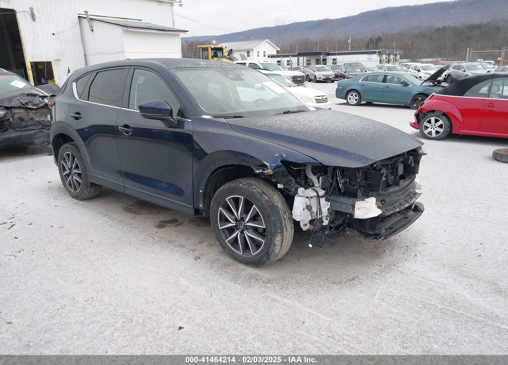 2018 MAZDA CX-5 TOURING VIN: JM3KFBCM3J0424895