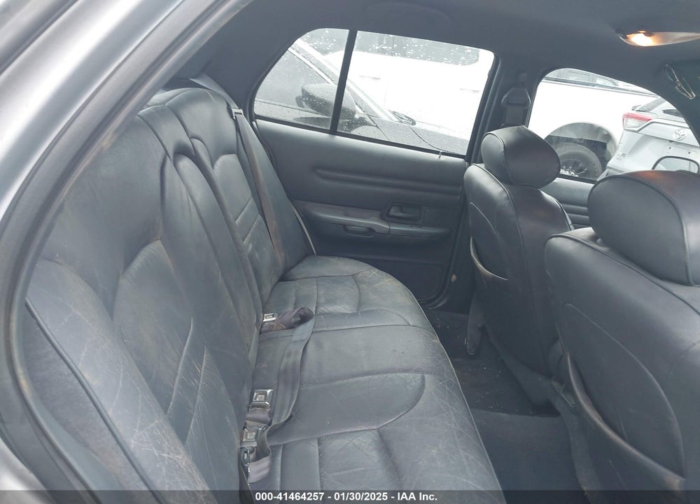 1999 FORD CROWN VICTORIA LX VIN: 2FAFP74W9XX236645