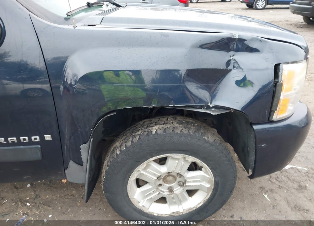 2007 CHEVROLET SILVERADO 1500 LT1 VIN: 1GCEK19067Z521724