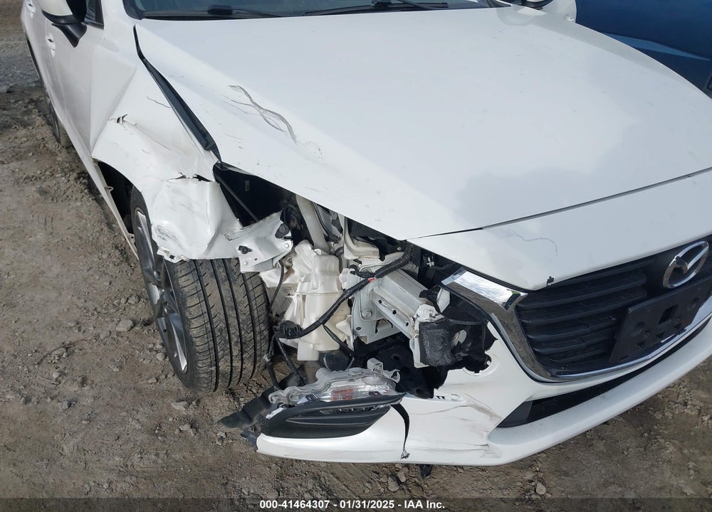 2018 MAZDA MAZDA3 VIN: 3MZBN1V36JM276973