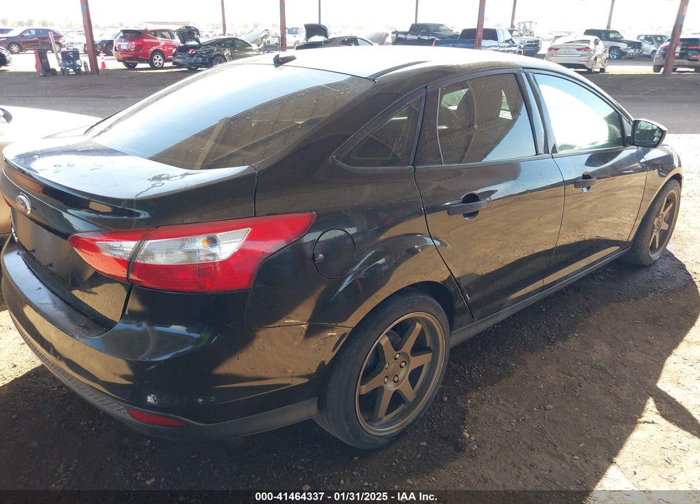 2013 FORD FOCUS VIN: 1FADP3E25DL117009