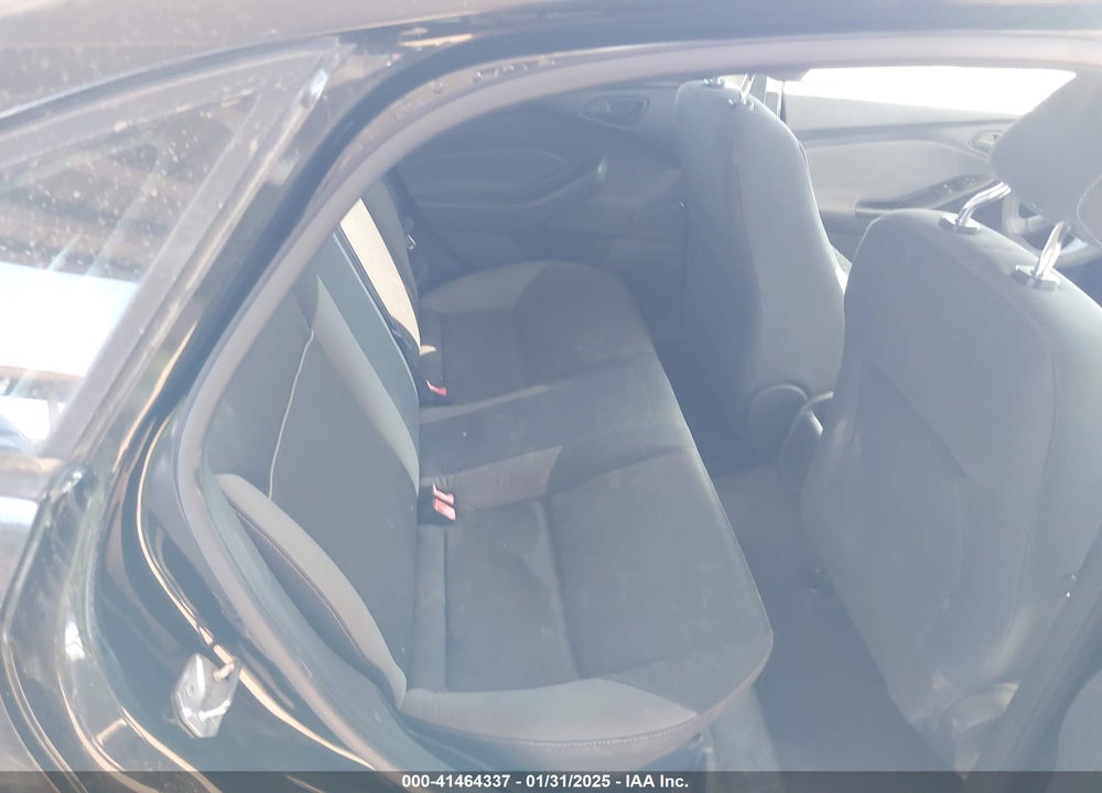2013 FORD FOCUS VIN: 1FADP3E25DL117009