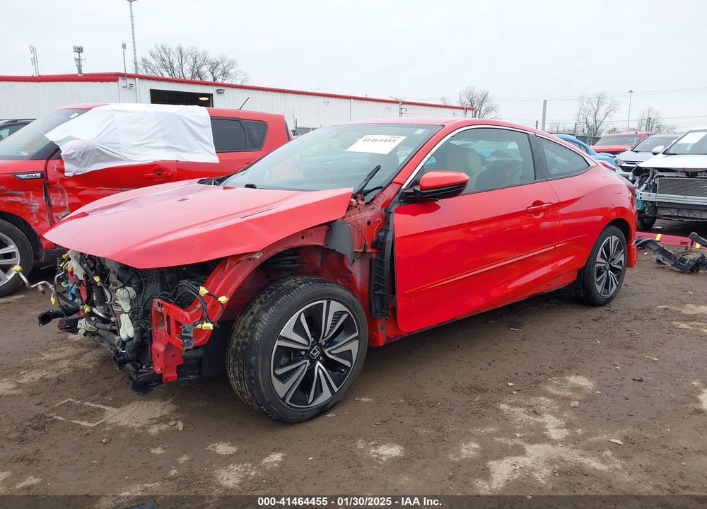 2018 HONDA CIVIC VIN: 2HGFC3A33JH350037
