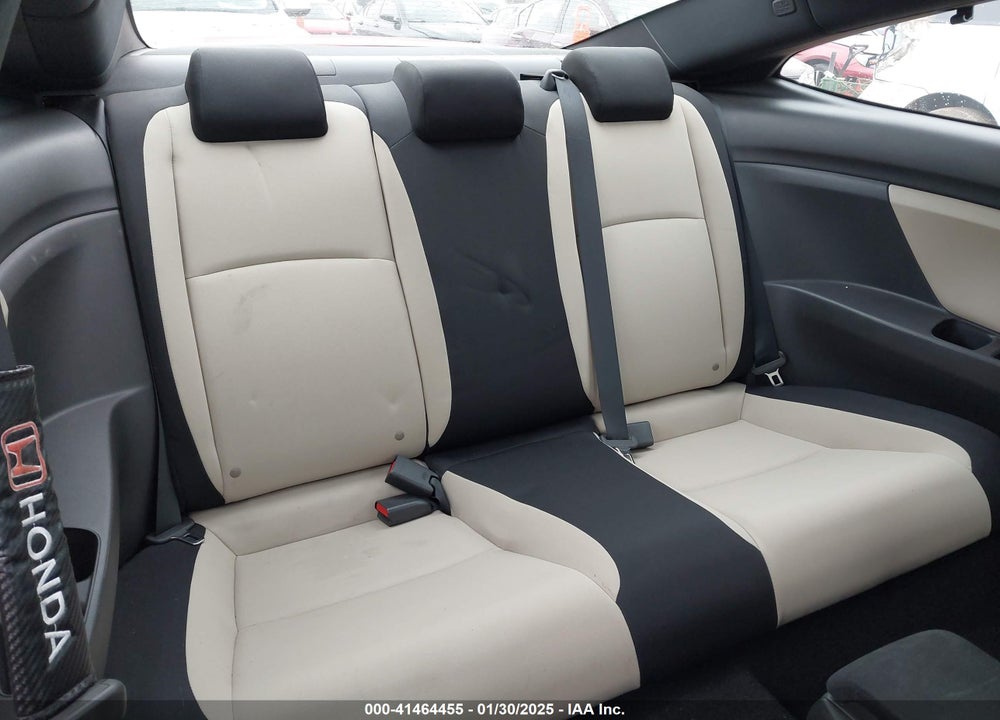 2018 HONDA CIVIC VIN: 2HGFC3A33JH350037