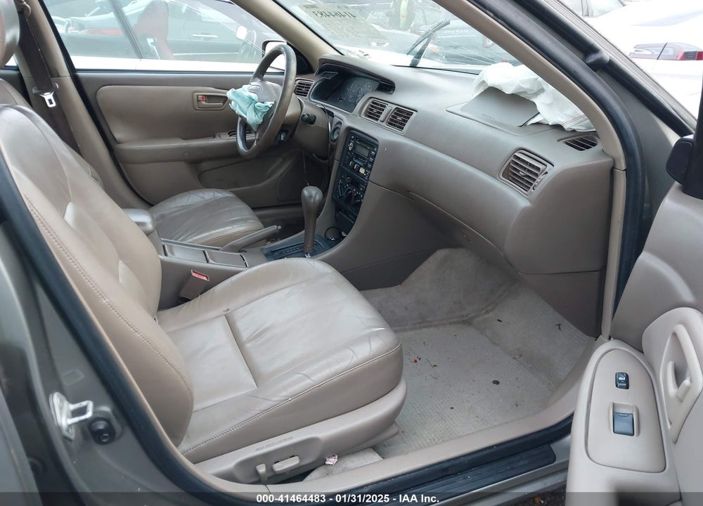 1998 TOYOTA CAMRY XLE V6 VIN: JT2BF28K7W0116628