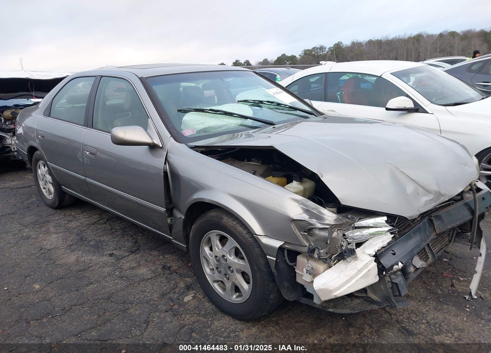 1998 TOYOTA CAMRY XLE V6 VIN: JT2BF28K7W0116628