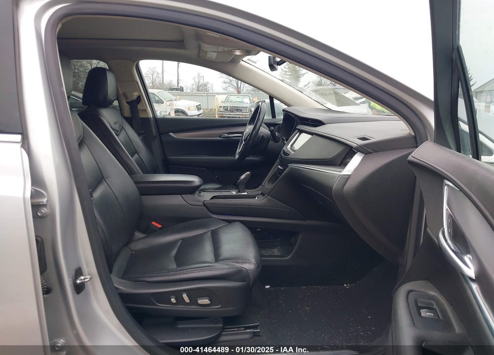 2017 CADILLAC XT5 LUXURY VIN: 1GYKNBRS7HZ320654