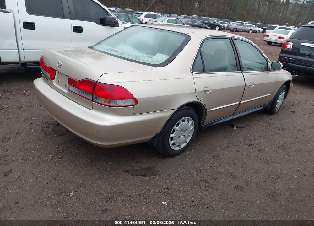 2001 HONDA ACCORD 2.3 LX VIN: 1HGCG56471A080653
